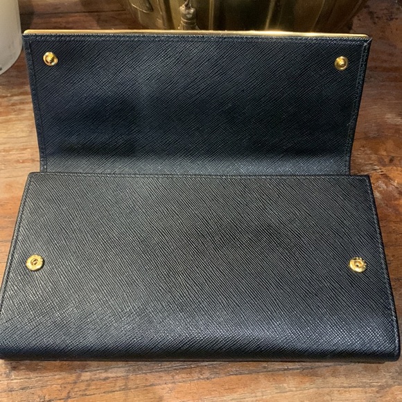 Prada Saffiano Metal Clutch Wallet - Picture 3 of 9